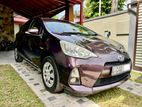 Toyota Aqua S GRADE 2014