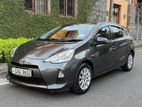 Toyota Aqua S grade 2014