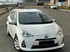 Toyota Aqua S Grade 2014