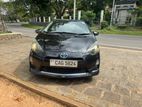Toyota Aqua S grade 2014