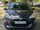 Toyota Aqua S Grade 2015