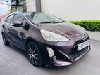 Toyota Aqua S Grade 2015