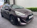Toyota Aqua S Grade 2015
