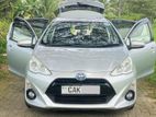 Toyota Aqua S Grade 2015