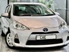 Toyota Aqua S Grade Hybrid 2015