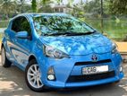 Toyota Aqua S LED 2013