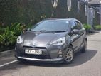 Toyota Aqua S Limited 2012