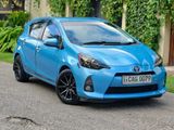 Toyota Aqua S limited 2013