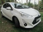 Toyota Aqua S Urban 2015