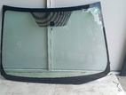 Toyota Aqua Windscreen