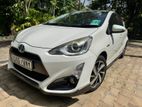 Toyota Aqua X-Urban 2015