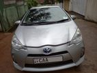 Toyota Aqua(Hybrid)Car-For Rent