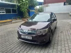 Toyota Axio 2015