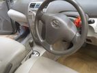 Toyota Belta 2010