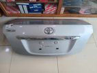 Toyota Belta Dicky Door