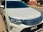 Toyota Camry Hybrid 2015