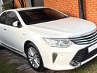 Toyota Camry Hybrid 2015