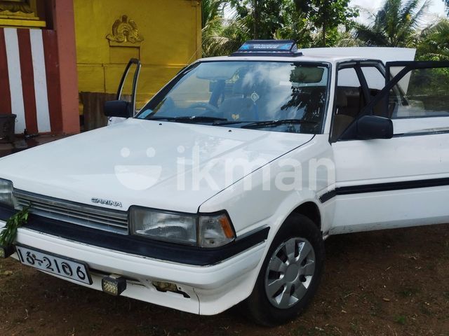 Toyota Carina 1988 photo 2