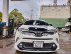 Toyota CHR NGX 10 2018