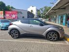 Toyota CHR NGX 10 2018