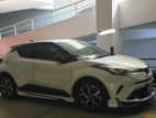 Toyota CHR NGX 10 2018