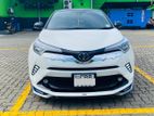 Toyota CHR NGX 10 2018