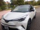 Toyota CHR NGX 10 2018