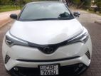 Toyota CHR NGX 10 2018