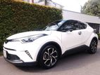 Toyota CHR NGX 10 2018