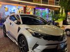 Toyota CHR NGX 10 2018