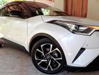Toyota CHR NGX 10 2020
