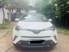 Toyota CHR NGX 50 2017