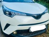 Toyota CHR NGX50 2017
