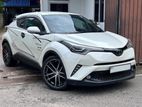 TOYOTA CHR - RENT A CAR