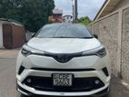 TOYOTA CHR - RENT