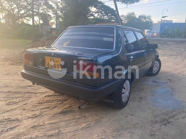 Toyota Corolla 1985 photo 2