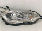 TOYOTA COROLLA FIELDER AXIO NKR165 HEAD LIGHT RH