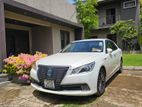 Toyota Crown 2014