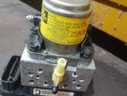 Toyota Crown (GWS204) ABS - Reconditioned