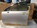 Toyota Crown (GWS204) LH Front Door - Reconditioned