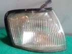 TOYOTA CROWN J ZS 141 SIGNAL LIGHT