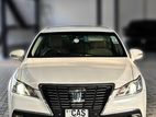Toyota Crown Royal Saloon 2016