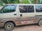 Toyota Dolphin 1991