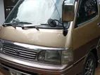 Toyota Dolphin 1994