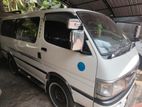 Toyota Dolphin 2001