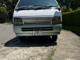 Toyota Dolphin LH113 1991