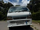 Toyota Dolphin LH113 1992