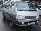 Toyota Dolphin RZH 112 1997
