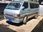 Toyota Dolphin Super GL RS 112 2002