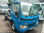 Toyota Dyna 4 wheel truck 2002